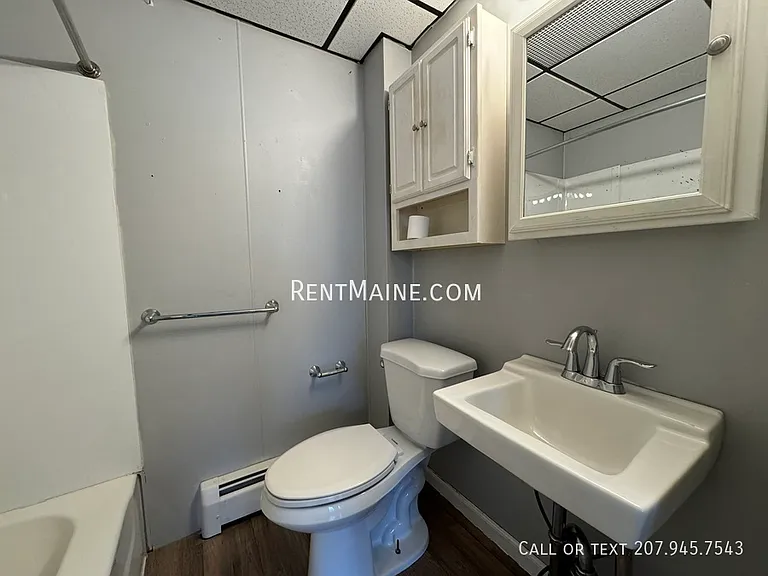13 Kidder St #3 — Photo 7