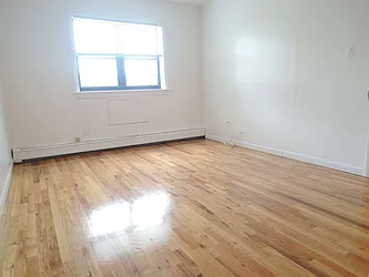 Rented by NYLA Realty