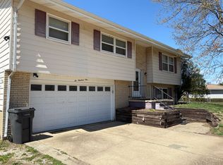 201 Saint Mark Dr, South Pekin, IL
