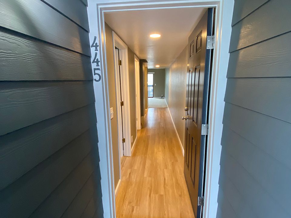Entry door and hallway to 445 Willow Avenue, Half Moon Bay