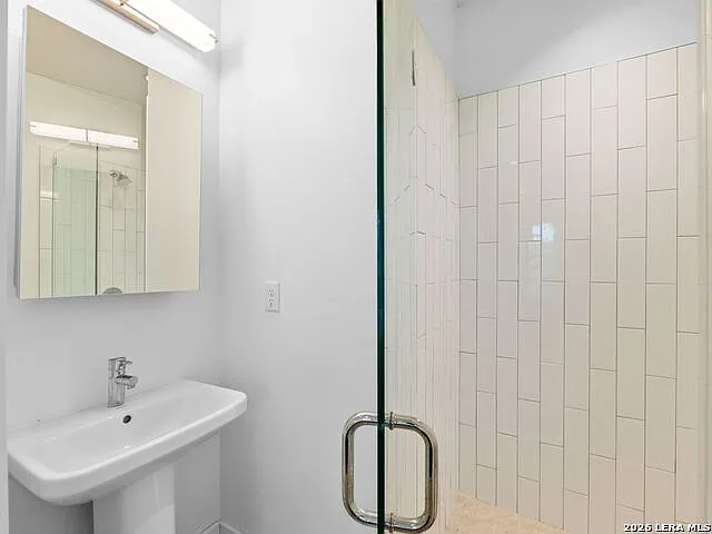 318 W Grayson St #404-A — Photo 27