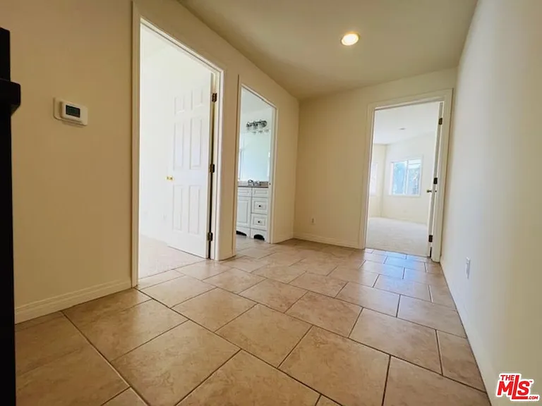 520 Columbia Ave — Photo 19