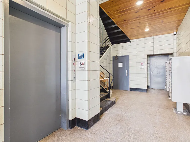 Chelten Lofts — Photo 10