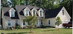 2nd image of 27 Aintree Dr