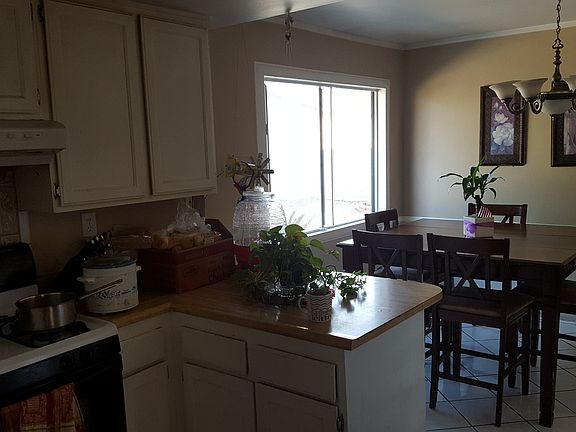4th image of 3514 Vineland Ave