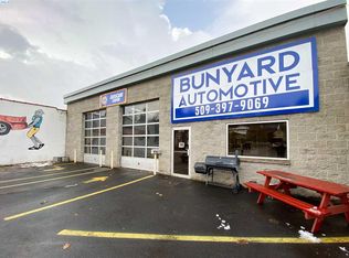 216 S Main St, Colfax, WA 99111