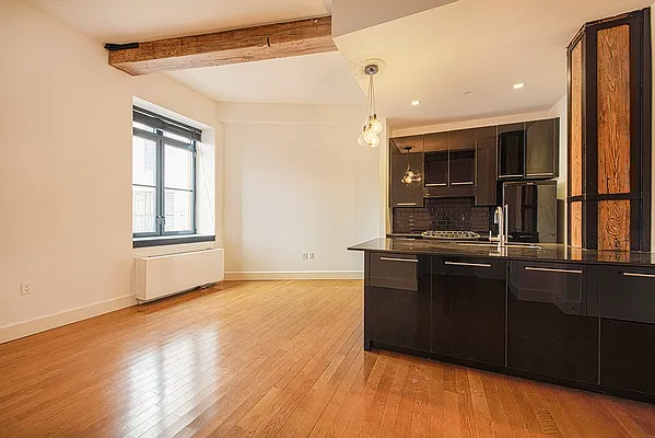 Rented by Bold New York | media 60