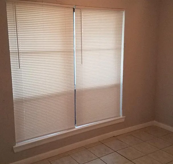 2020 Court Pl — Photo 4