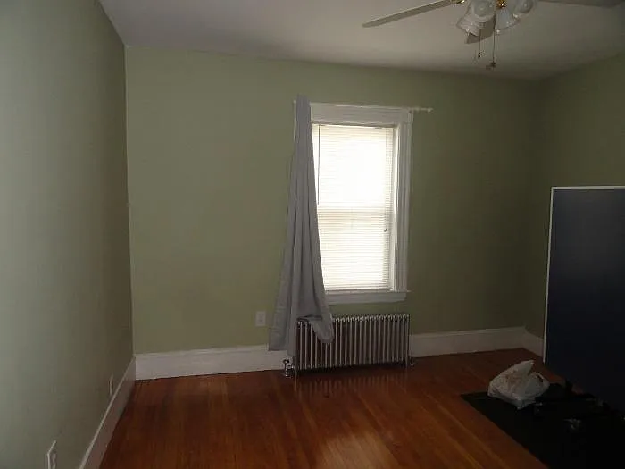 Walnut St — Photo 23