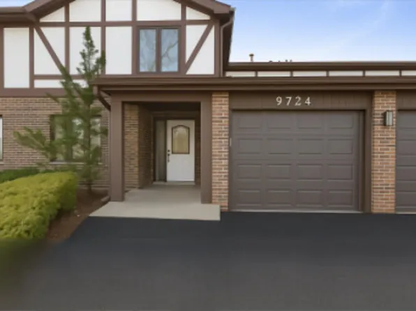 9724 W Creek Rd APT E2, Palos Park, IL 60464