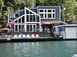 310 Longfellow Rd, Port Angeles, WA 98363