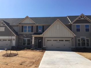 22 Hemingway Ln, Simpsonville, SC 29681