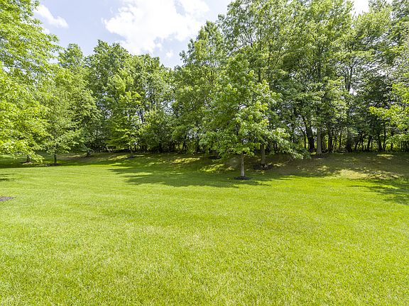 Private quiet backyard.