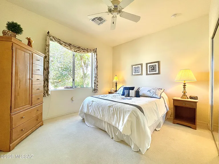 9524 N Twinkling Shadows Way — Photo 28