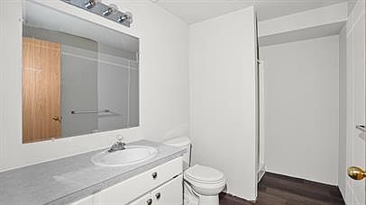 1st image of 1501 N Regal St #1