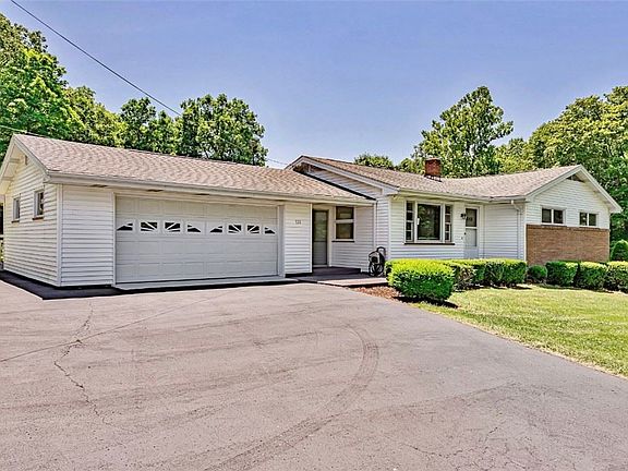 3rd image of 120 Marshall Ln