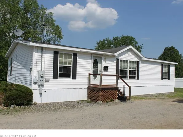 75 Maple St, Saco, ME 04072