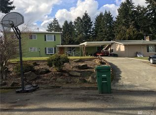 16211 45th Ave S, Seattle, WA 98188