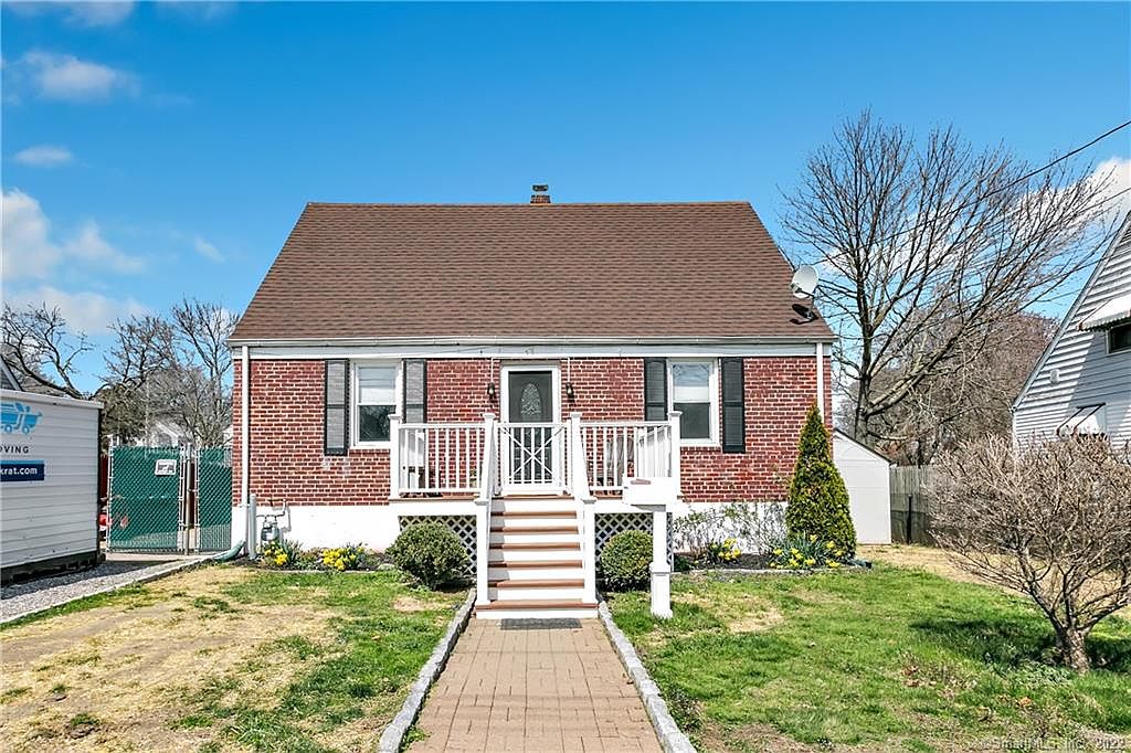 46 Stonybrook Rd, Stratford, CT 06614 Zillow