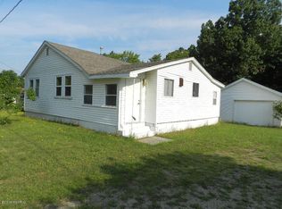 1509 Bell Rd, Niles, MI 49120