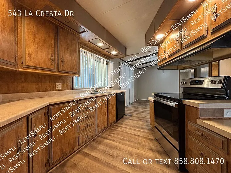 543 La Cresta Dr — Photo 8