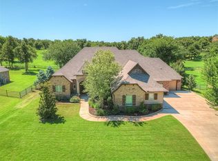 2339 Vellano Ln, Edmond, OK 73034
