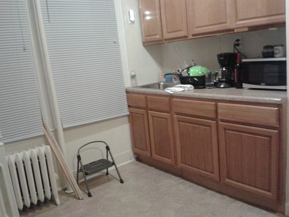 4th image of 3251 34th St #2B