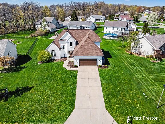 3rd image of 7707 Park Ridge Dr SW