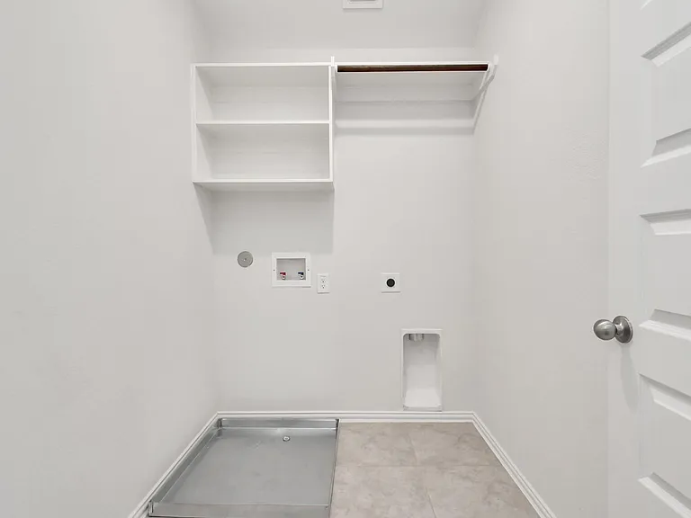 1534 Revolution Way — Photo 29