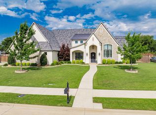 2223 Somerfield Dr, Midlothian, TX 76065