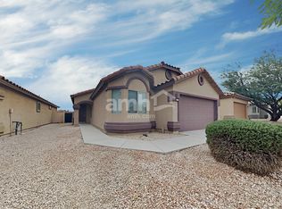 417 W Calle Franja Verde, Sahuarita, AZ 85629