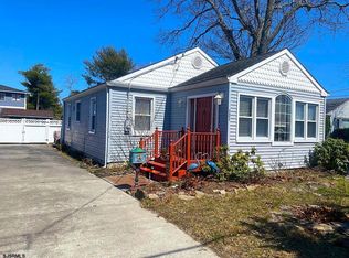 131 W Groveland Ave, Somers Point, NJ 08244
