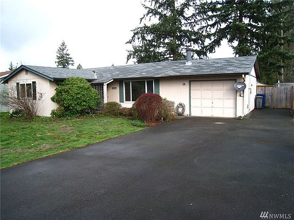 2nd image of 4529 90th Pl NE