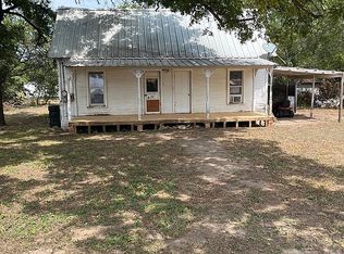 604 E Main St, Gustine, TX 76455