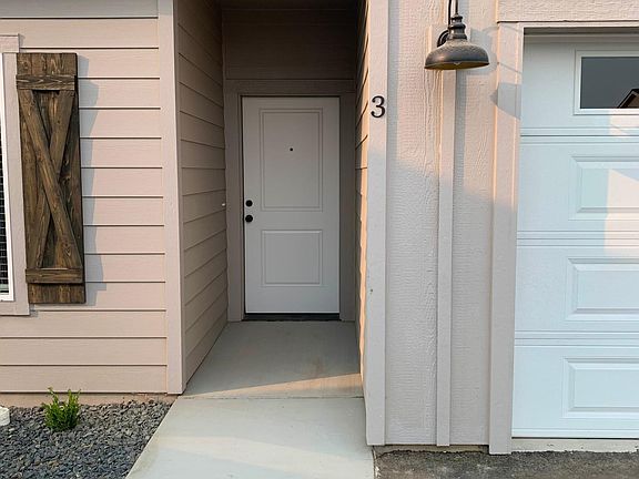 3rd image of 5810 Midland Ln #3