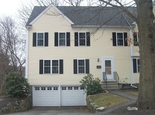 14 Rhodes Pl, Hingham, MA 02043