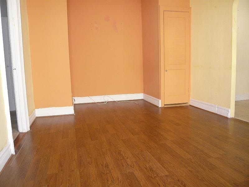 2nd image of 2153 E 2nd St