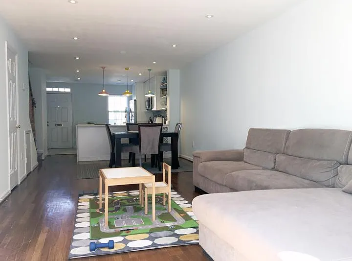 440 W Glebe Rd — Photo 5