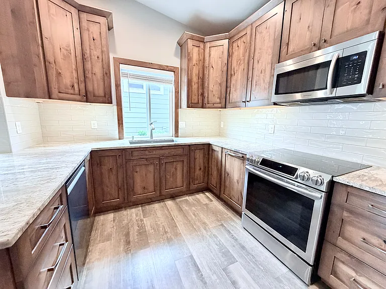 2141 N Wolfe Penn St — Photo 8