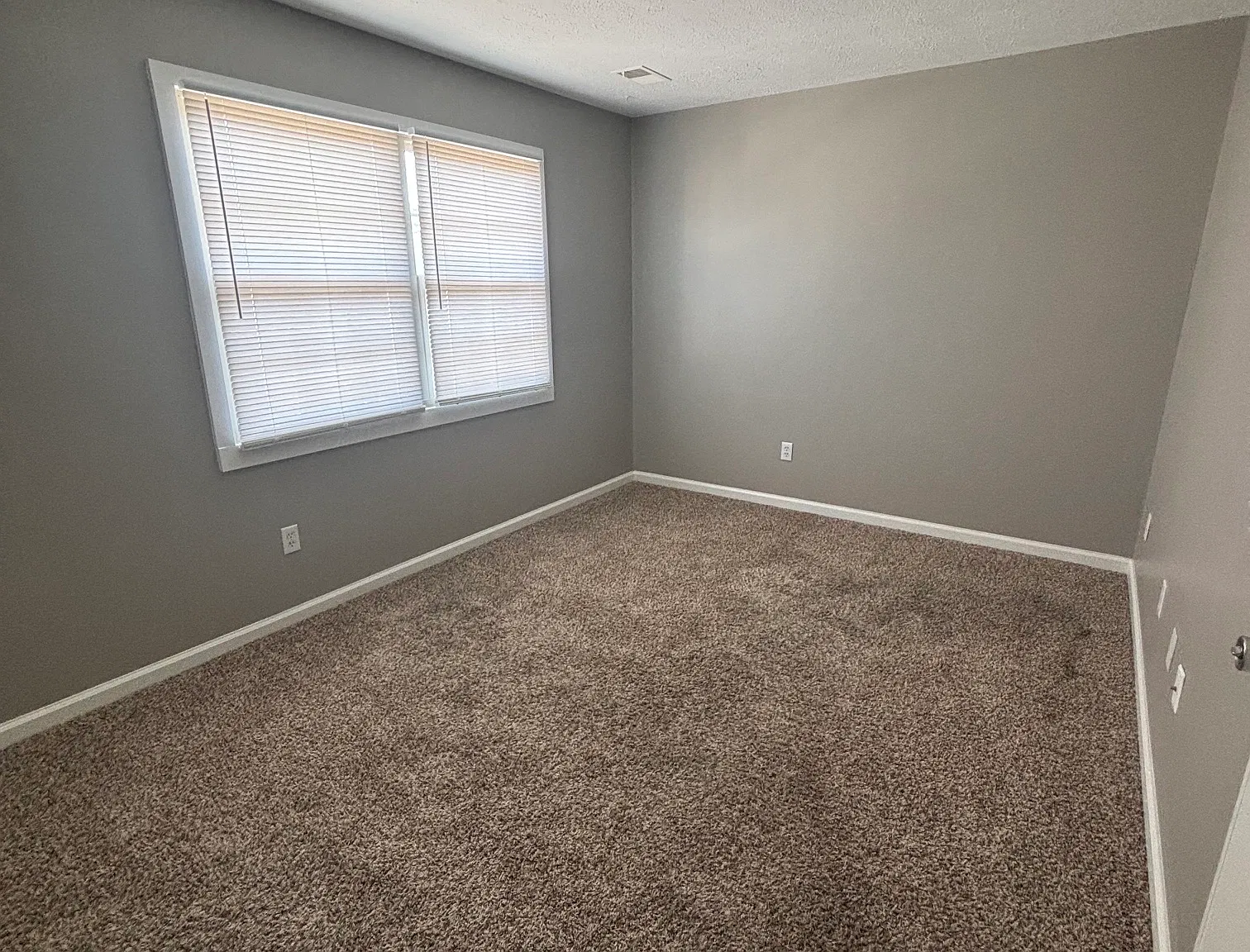 1 bed, $695 — Photo 2