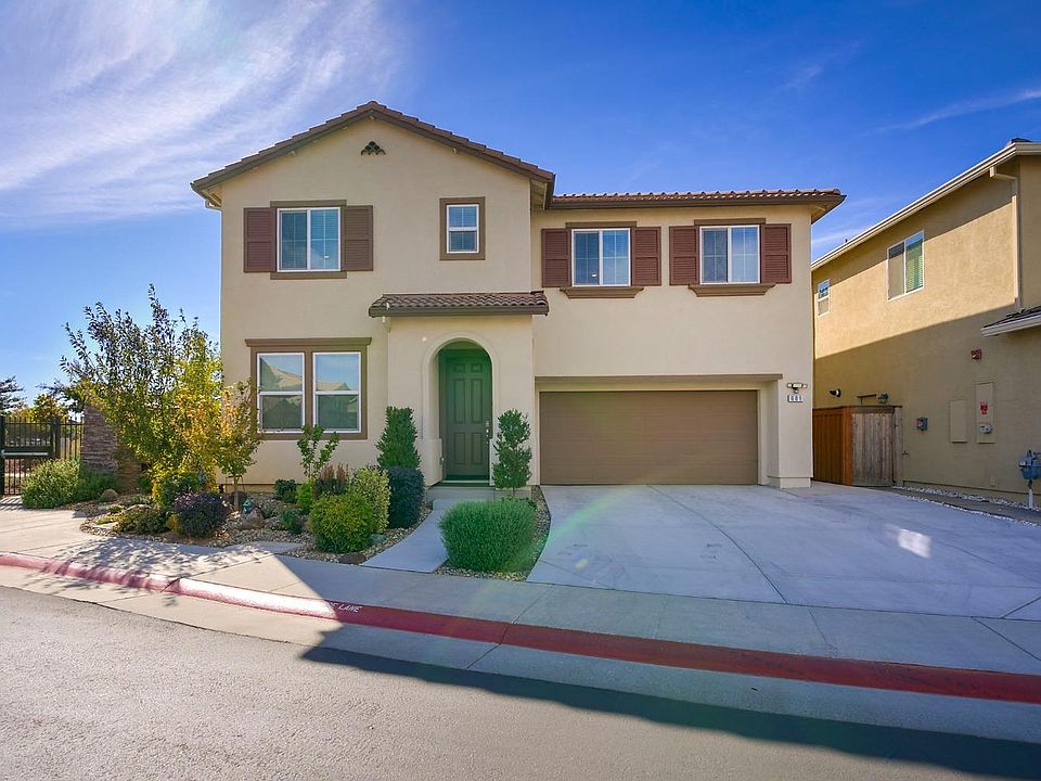 1st image of 601 Lincolnshire Cir
