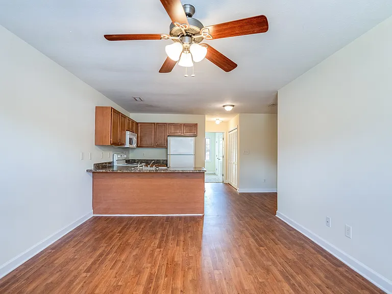 Church Street Apartments — Photo 17