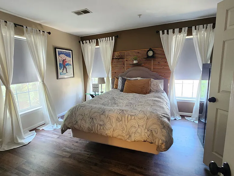 9128 Aventon Ct — Photo 15