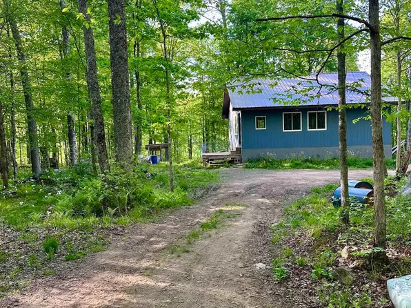 549 Sheltrow Rd, Crystal Falls, MI 49920