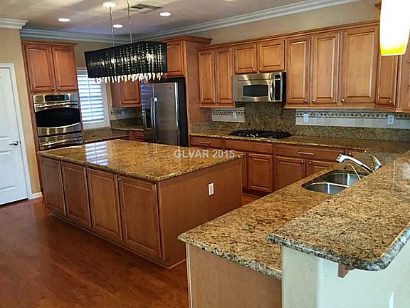 4th image of 10166 Padona Hill Ct