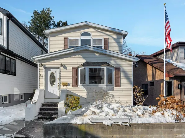 74 Aster Place #74, Bronx, NY 10465