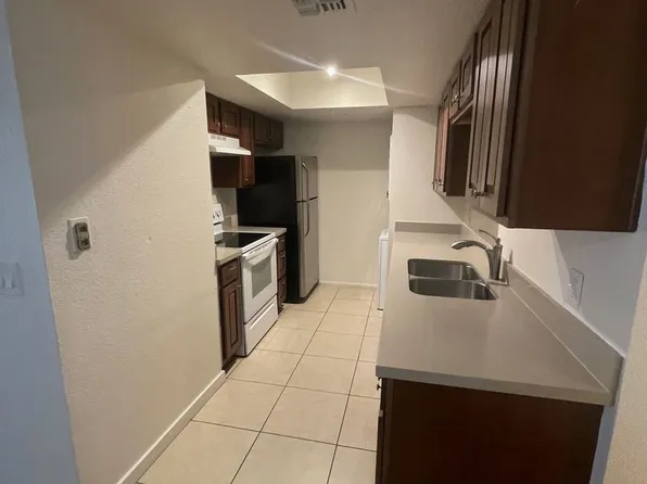 32 North, 1916 N 32nd St Unit 105, Phoenix, AZ 85008