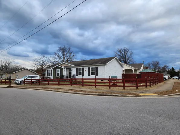 600 Point Break Dr, Antioch, TN 37013