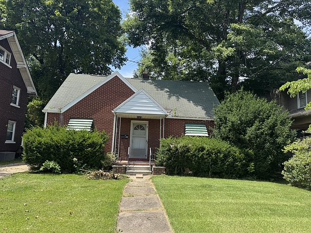 1st image of 330 Hoover Ave