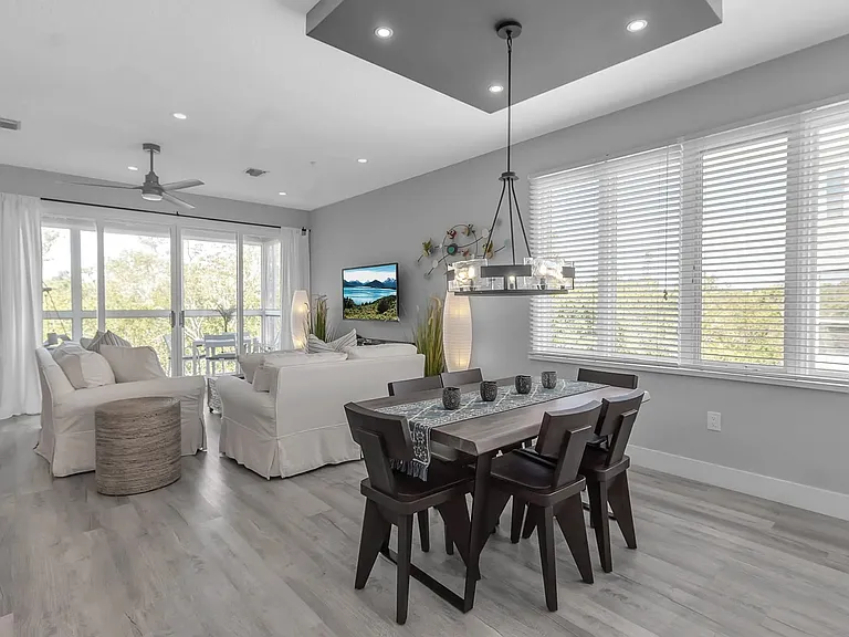 860 Evergreen Way #860 — Photo 11